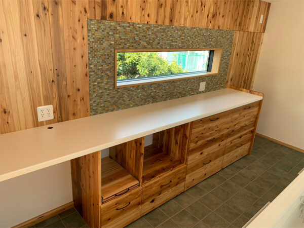 使いやすいキッチン棚