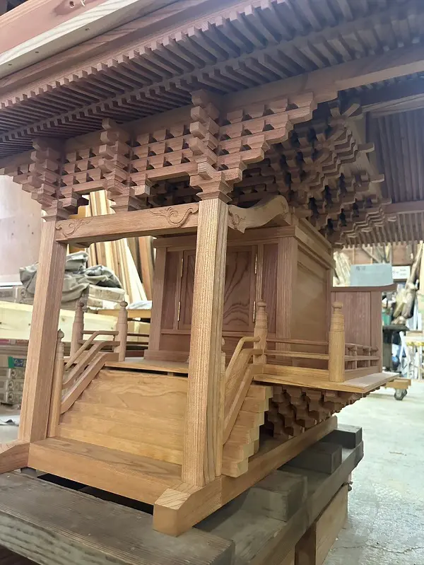 宮大工のご依頼も承ります！神奈川県横浜市・稲荷神社再建のため、祠を