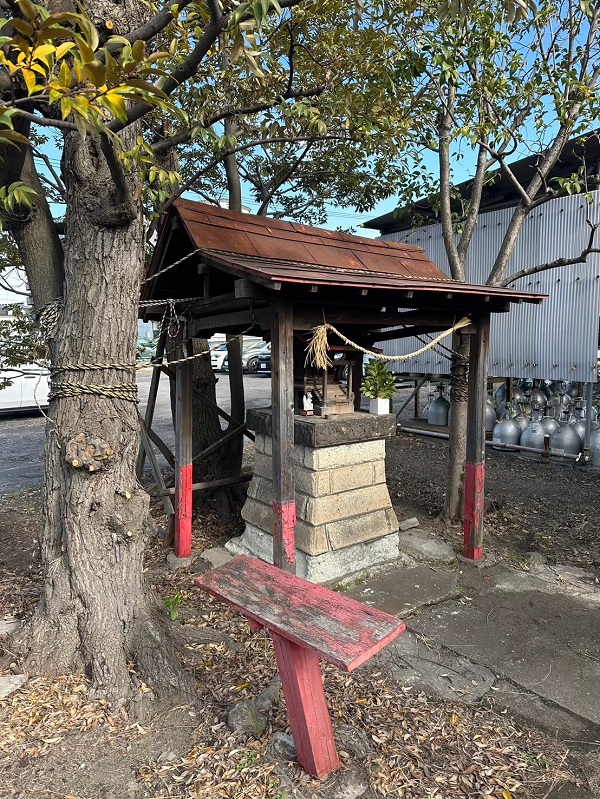 神奈川県横浜市●●・稲荷神社新築工事 (1)