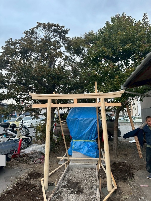 神奈川県横浜市│続・稲荷神社新築工事 宮大工の工事もお任せください!2 (9)