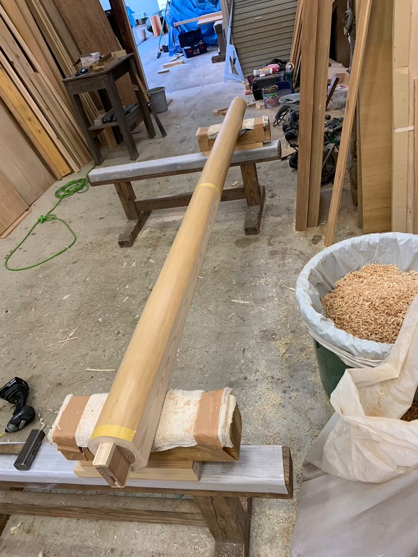 神奈川県横浜市・無垢材を使った新築加工とローテーブル作成 (1)