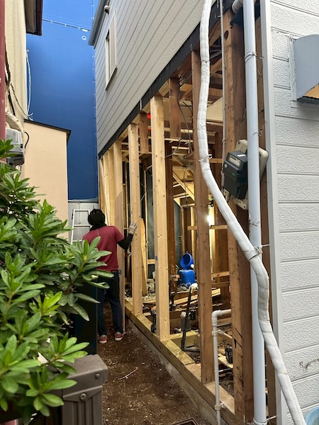 こうらん花東北沢全面改装外壁