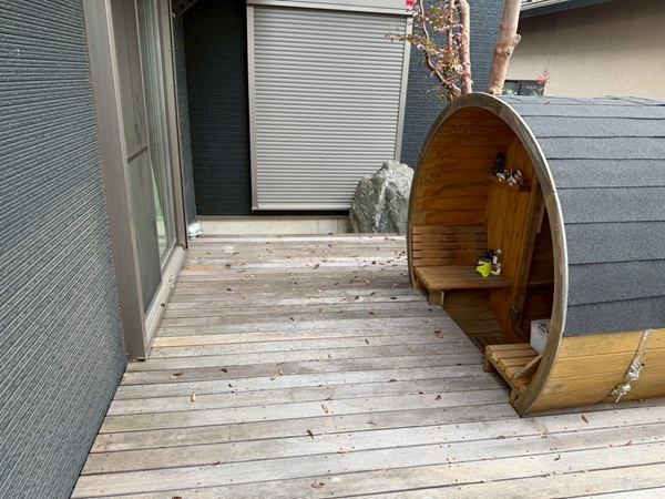 神奈川県横浜市S様邸-ウッドデッキ