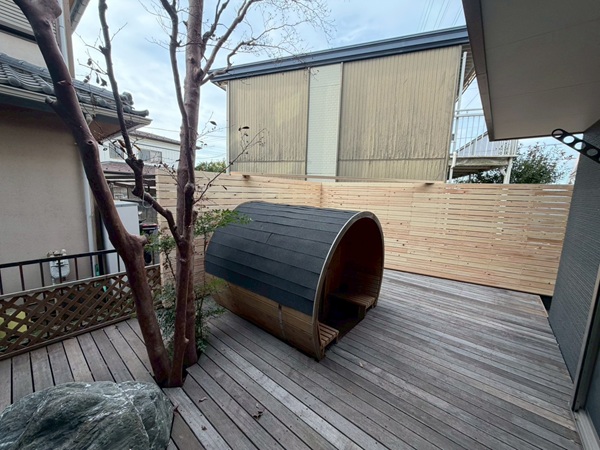 神奈川県横浜市S様邸-ウッドデッキ2