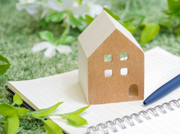 ウッドデッキは建ぺい率に入る？後悔しない基礎知識