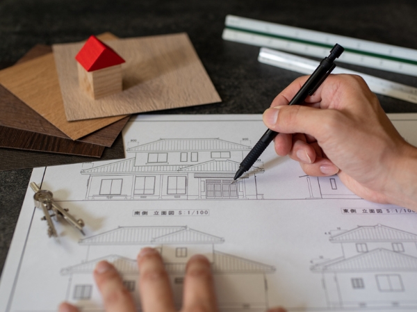 ウッドデッキは建ぺい率に入る？後悔しない基礎知識